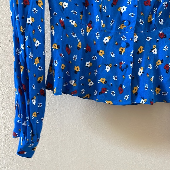 Philosophy Blue Floral Blouse - Picture 5 of 8